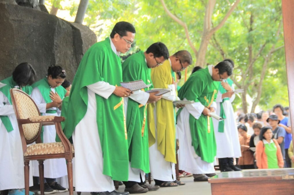 Panduan Misa Arwah - Gereja St. Yusup Ambarawa