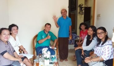 Umat Lingkungan St. Elisabeth Menyelenggarkan “Kunjungan Kasih”