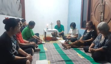 037 Lingkungan St Elisabeth: Adven 2 – Menimba Ilmu dari Romo Mangun