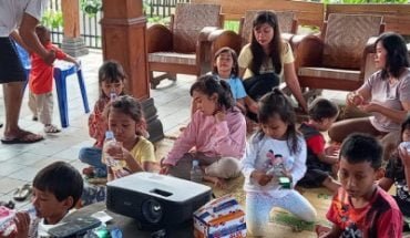 007 St. Mateus Cupuwatu II: Sekolah Minggu – Belajar Bersyukur dengan Memberi