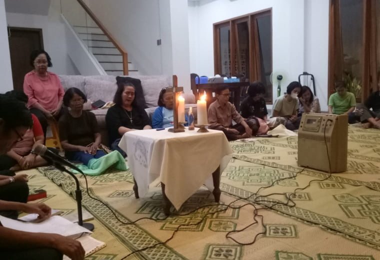 001 St. Bernadette Sukoharjo: Ibadat doa dan Rosario hari ke 31 (Penutupan Bulan Maria Tahun 2024)