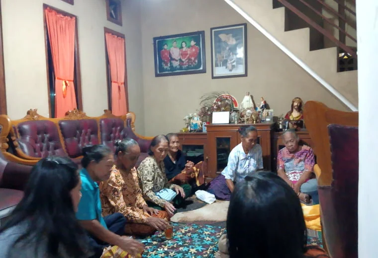 407 St. Maria Sidokerto: Ibadat novena Roh Kudus hari keempat