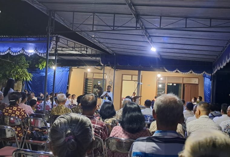 056 St. Stefanus Karanglo: Peringatan 1000 hari Maria Nggirah Martowiharjo – Yesus Jalan, Kebenaran dan Hidup