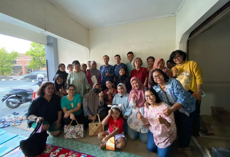 001 St. Bernadette Sukoharjo: Pertemuan Ibu-Ibu Lingkungan dan Warga RW 04 – Sosialisasi Kesehatan