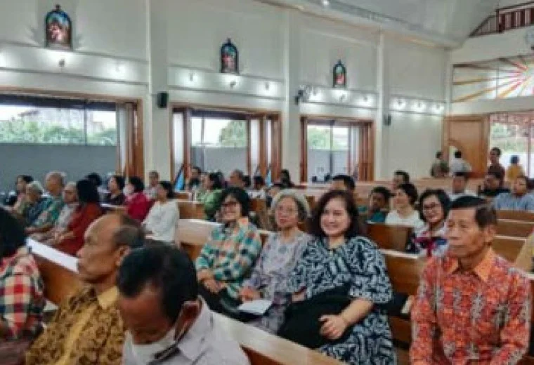 001 St. Bernadette Sukoharjo: Misa Ekaristi Memule