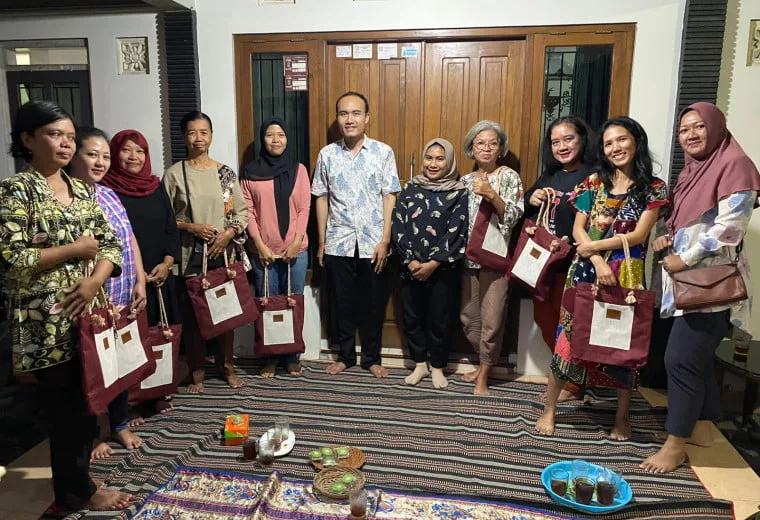 001 St. Bernadette Sukoharjo: Edukasi Kesehatan dengan dr. Yogi dan tim Fakultas Kedokteran UGM
