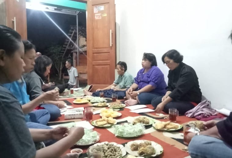 409 St. Yakobus Temanggal I: Doa Lingkungan dan Pertemuan Adven Pertama