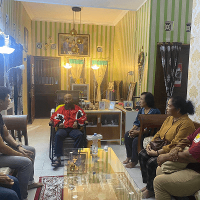 044 St. Petrus Damianus Taman Selatan – Kunjungan terhadap umat yang sedang sakit