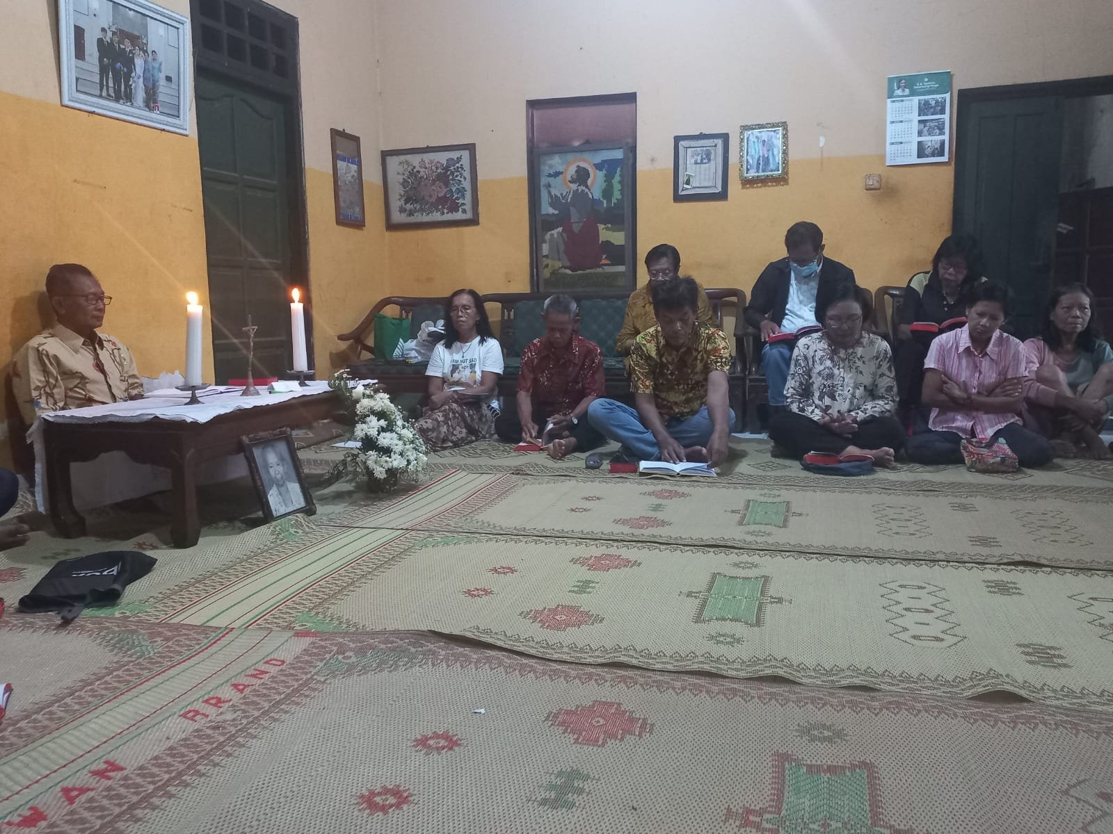 0311 Lingkungan Gregorius Agung Kaliajir: Doa Memule mbah Mitro di Hari ke-5