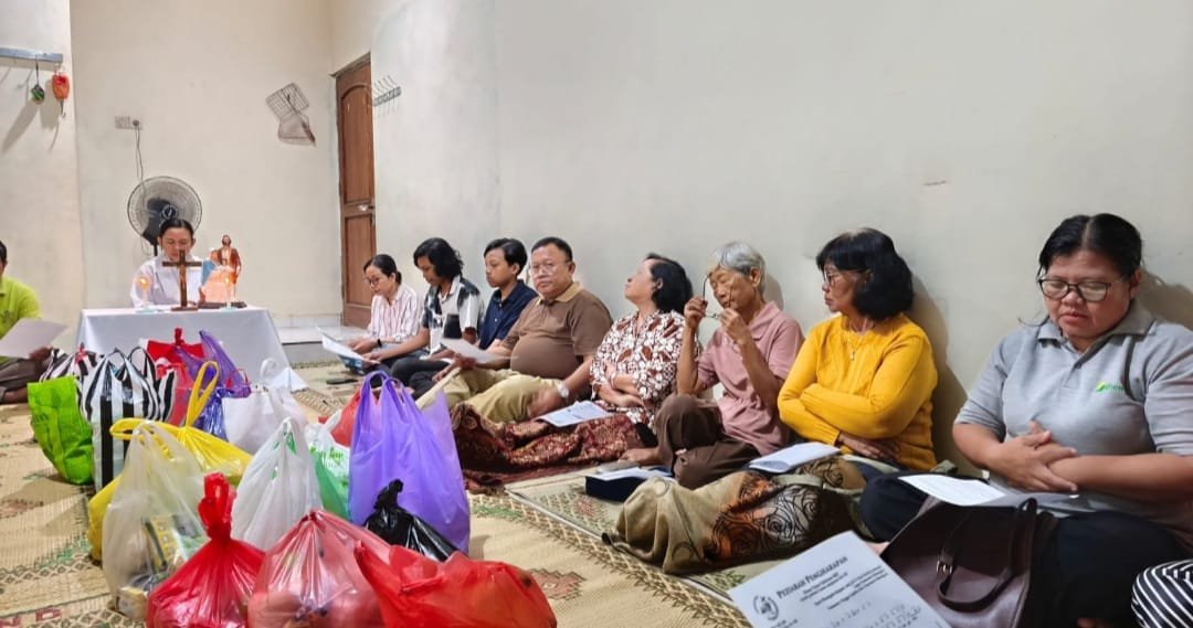 041 St. Bartolomeus Brintikan: Ibadat Lingkungan : Mengupas Makna Tahun Yubileum 2025