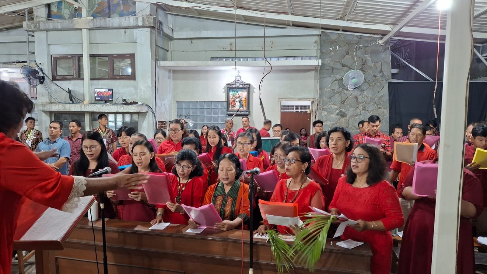 Misa Minggu Palma Pagi: Yesus Sebagai Raja, Menanggung Dosa-Dosa Kita