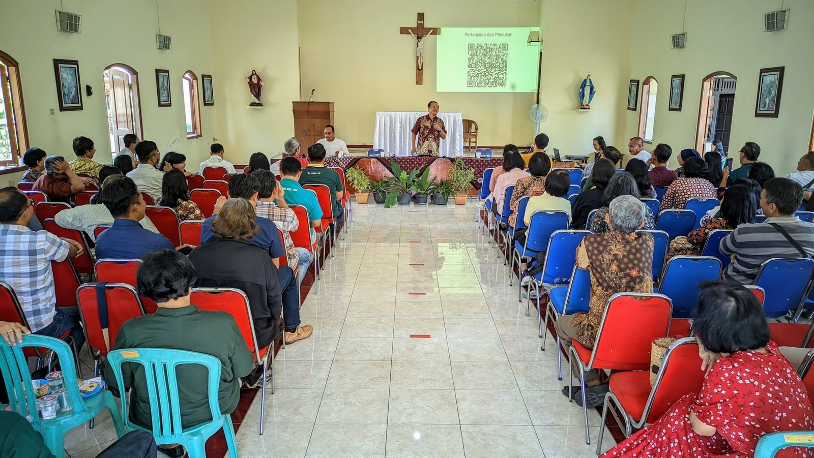 Komunikasi dan Evaluasi Pelayanan Prodiakon bersama Romo Yohanes Ngatmo, Pr.