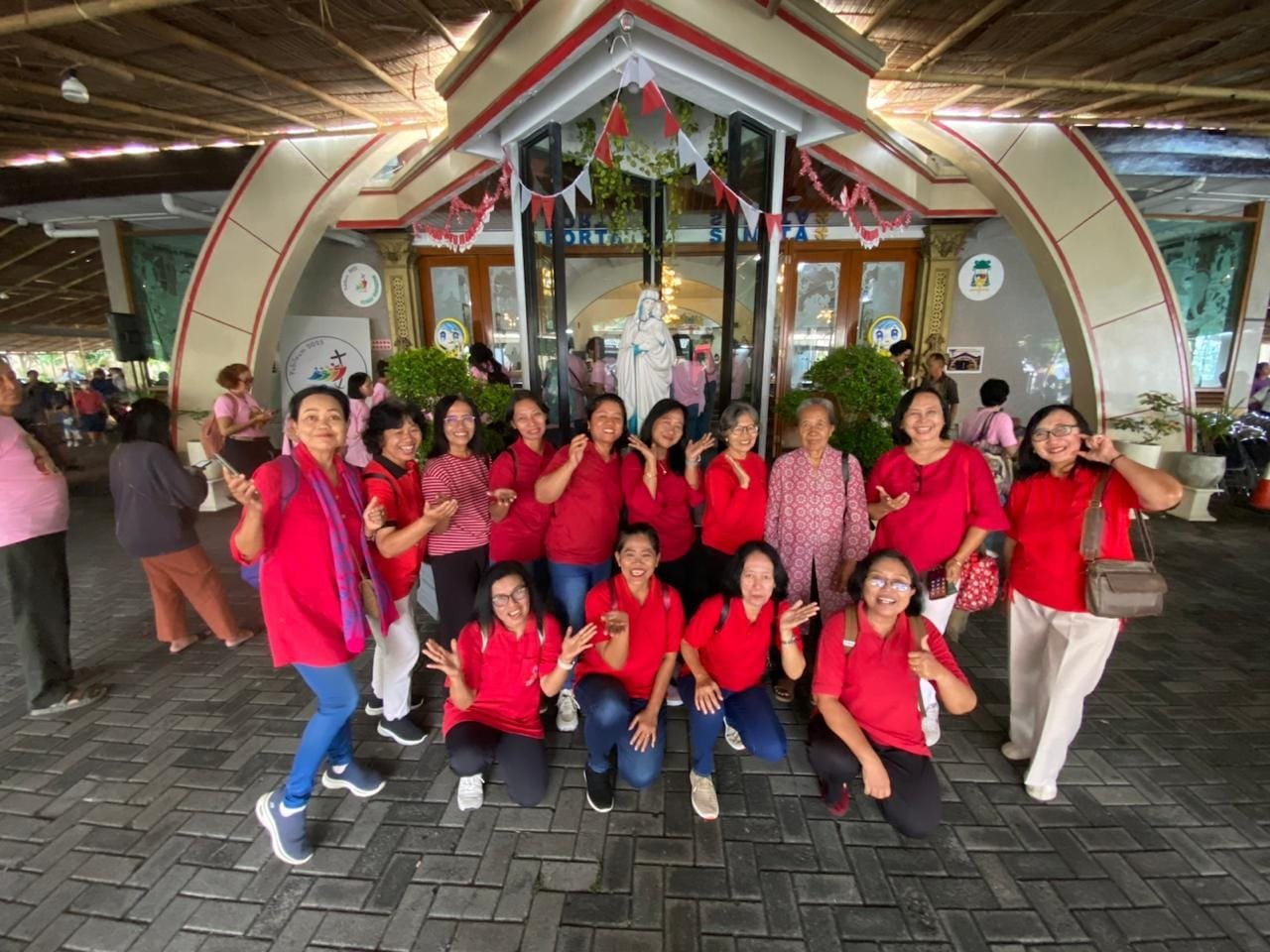 0311 Lingkungan Gregorius Agung Kaliajir: Ibu-ibu Lingkungan ber-Ziarek