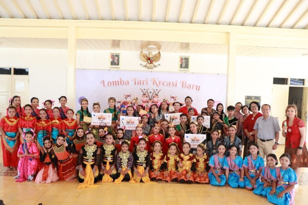 Lomba tari kreasi baru