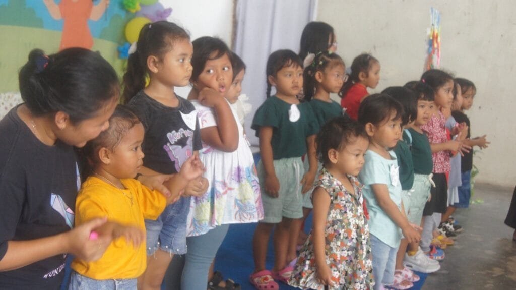 Pemenang lomba Kolase