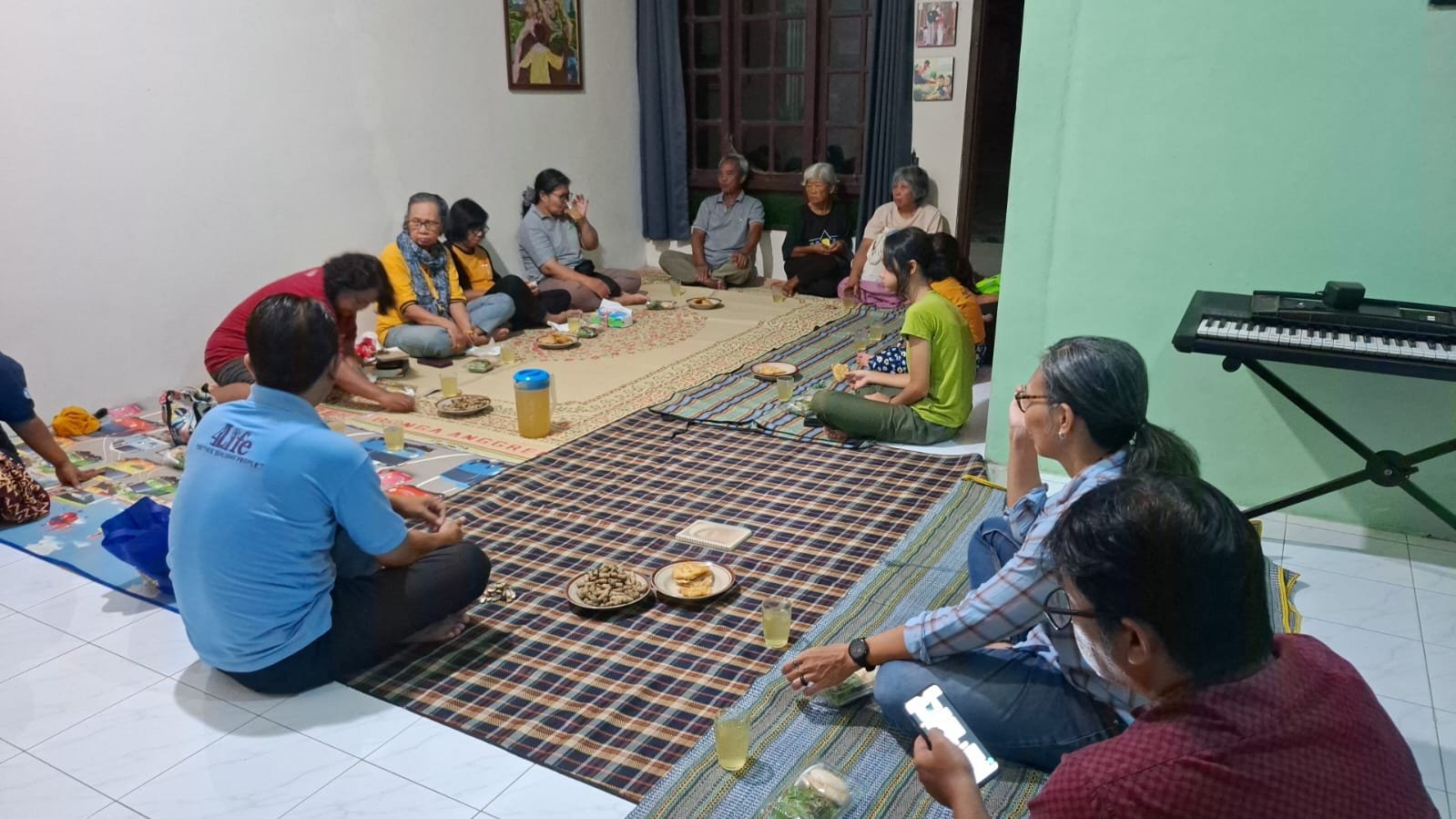 041 St. Bartolomeus Brintikan: Melalui Doa Rosario, Semakin Dikuatkan dalam Iman dan Persaudaraan