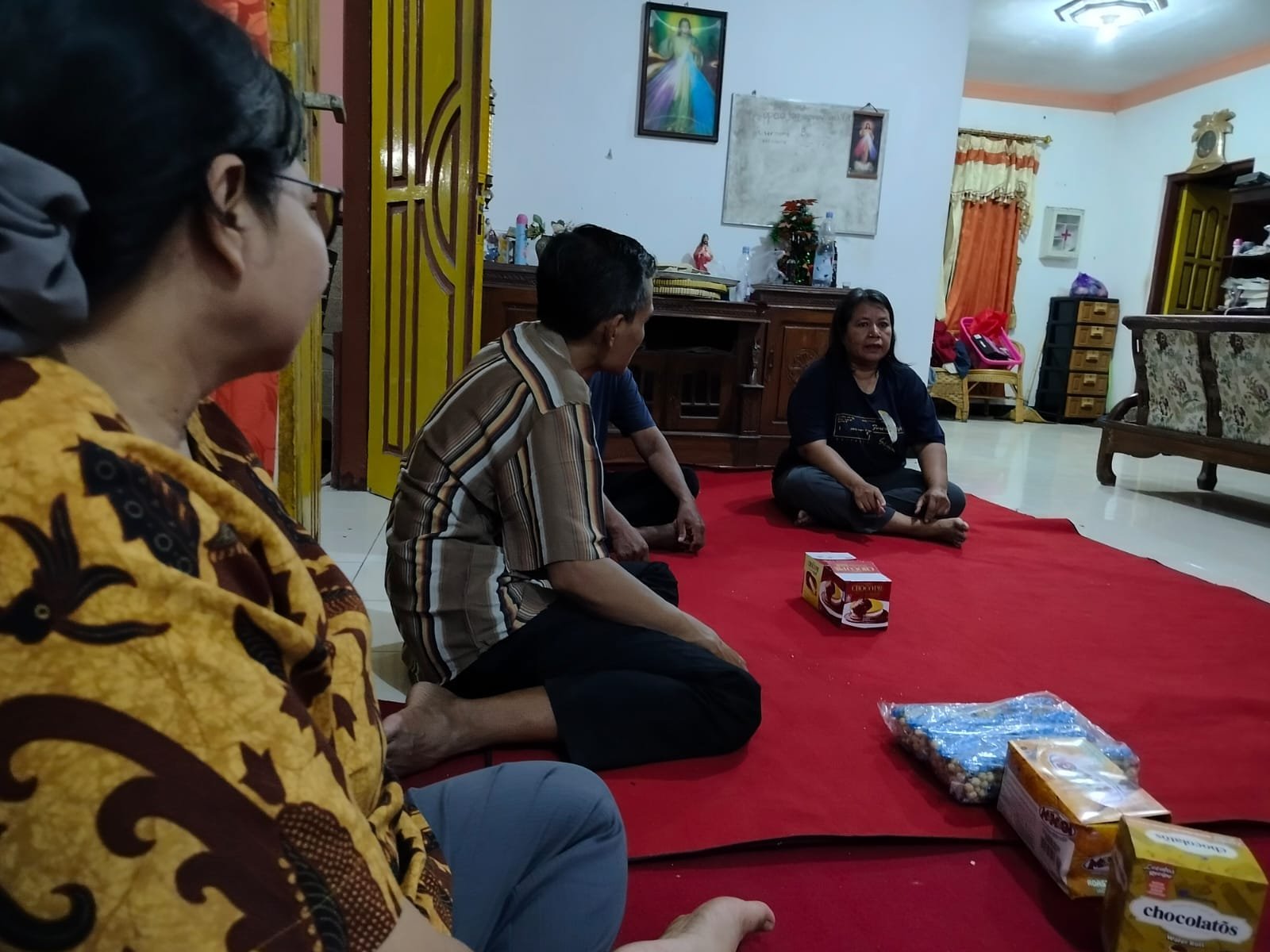041 St. Bartolomeus Brintikan: Kunjungan Kasih kepada Umat yang Sakit