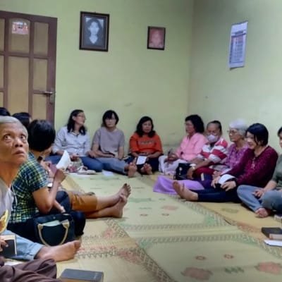 003 St. Ignatius Loyola Sukoharjo: Doa peringatan arwah1000 hari Maria Rujinem Martorejo