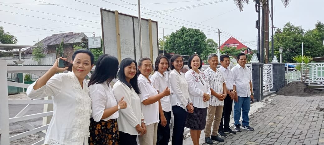 0311 Lingkungan Gregorius Agung Kaliajir: Tugas Tatalaksana dalam Misa Arwah