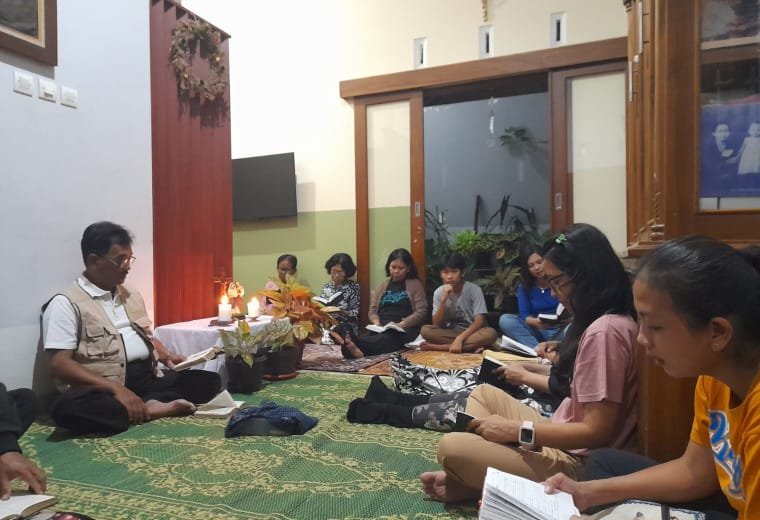 410 St. Bernadetta Temanggal I: Kerajaan yang Tak Terlihat, Tapi Nyata