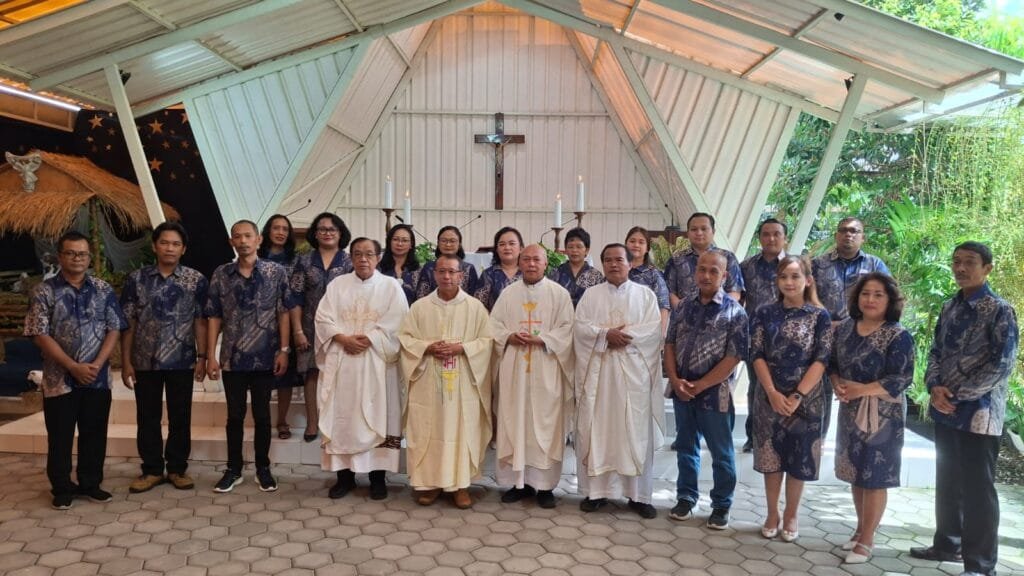 Pelantikan Dewan Pastoral Paroki Maria Marganingsih Kalasan