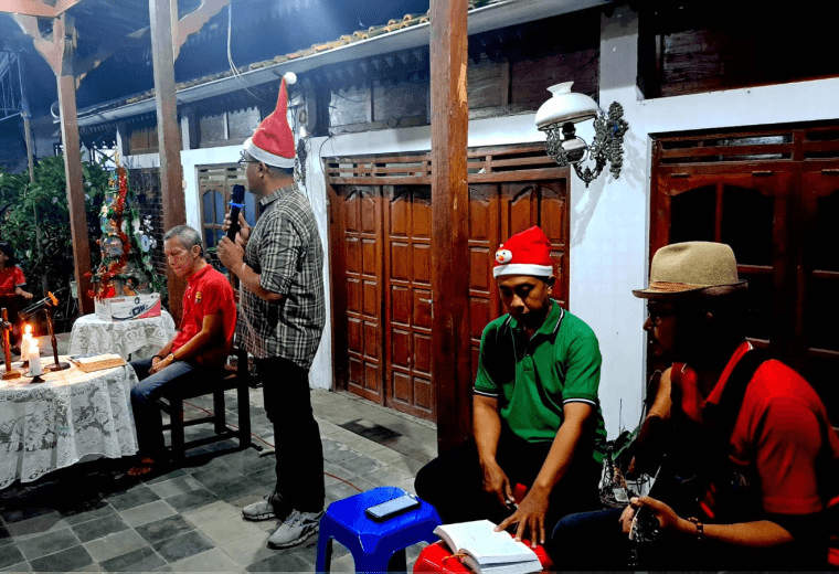 007 St. Mateus Cupuwatu II: Natal Lingkungan dan Doa Tutup Tahun