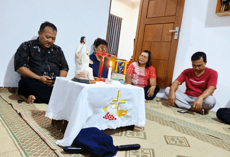 045 St. Yohanes Pembaptis Karangnongko: Sarasehan dengan Tema Kesaksian Iman