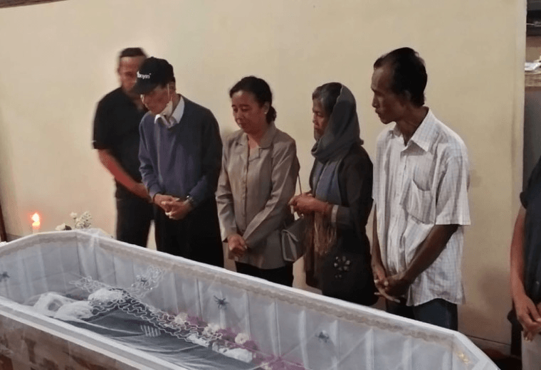 412 St. Paulus Temanggal II: Lawatan ke rumah duka almarhum Melius Sadi