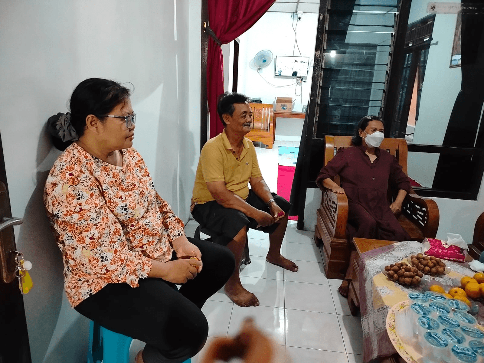 041 St. Bartolomeus Brintikan: Merawat Persaudaraan Iman Melalui Kunjungan Kasih
