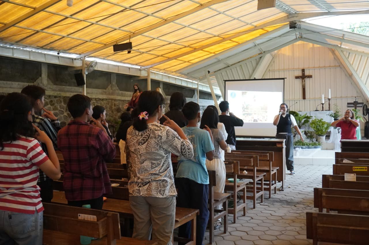 Sosialisasi APP Remaja