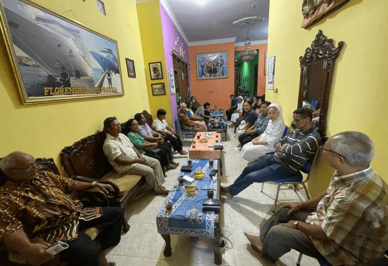 030 Maria Marganingsih Krajan: Sarasehan Lingkungan