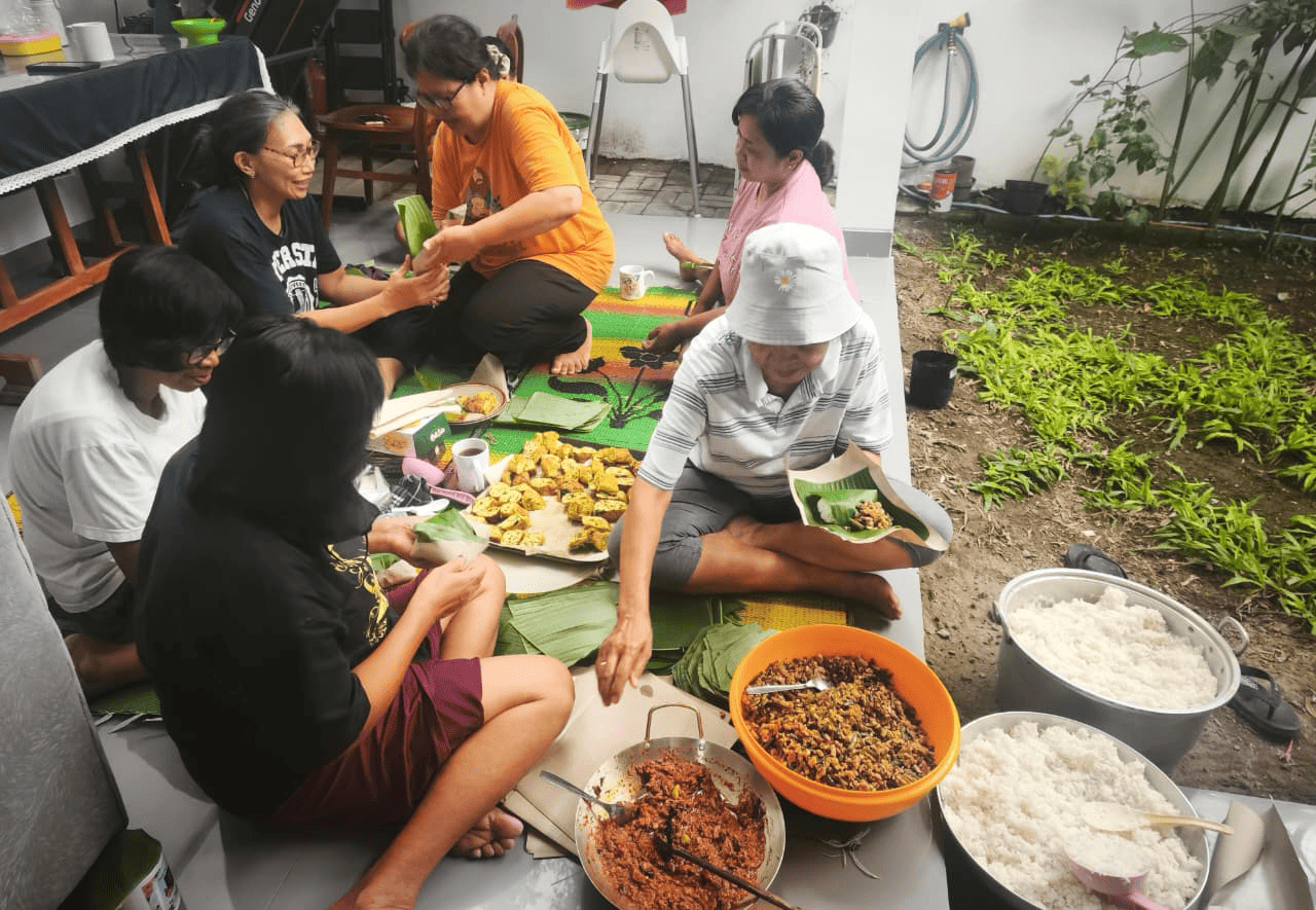 041 St. Bartolomeus Brintikan: Api Kasih di Dapur Brintikan