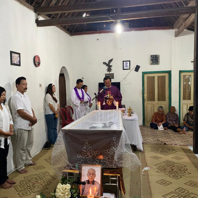 410 St. Bernadetta Temanggal I: Misa Arwah