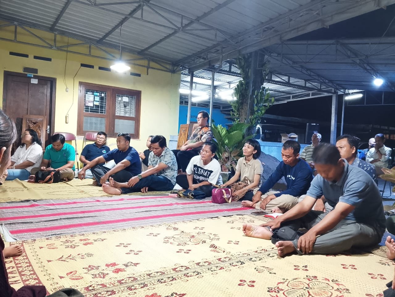 0311 Lingkungan Gregorius Agung Kaliajir: Kenduri dan Doa Memule Ibu Theresia Alit Ribut