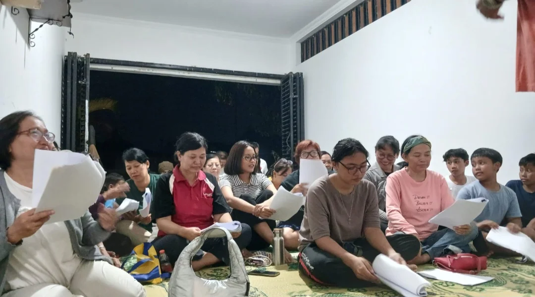 045 St. Yohanes Pembaptis Karangnongko: Gladi Bersih Koor Lingkungan St Yohanes